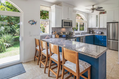 Kitchen original listing photo